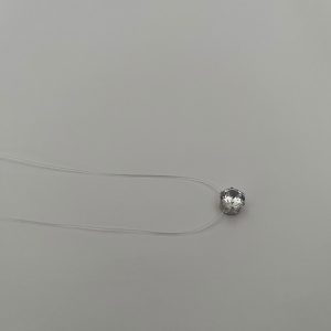 گردنبند زنانه مدل تک‌ نگین کریستالی پایه استیل بند نامرئی